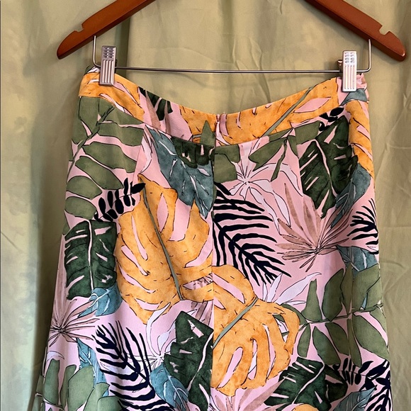 Forever 21 Leaf Print Wide Leg Pants - Picture 15 of 16